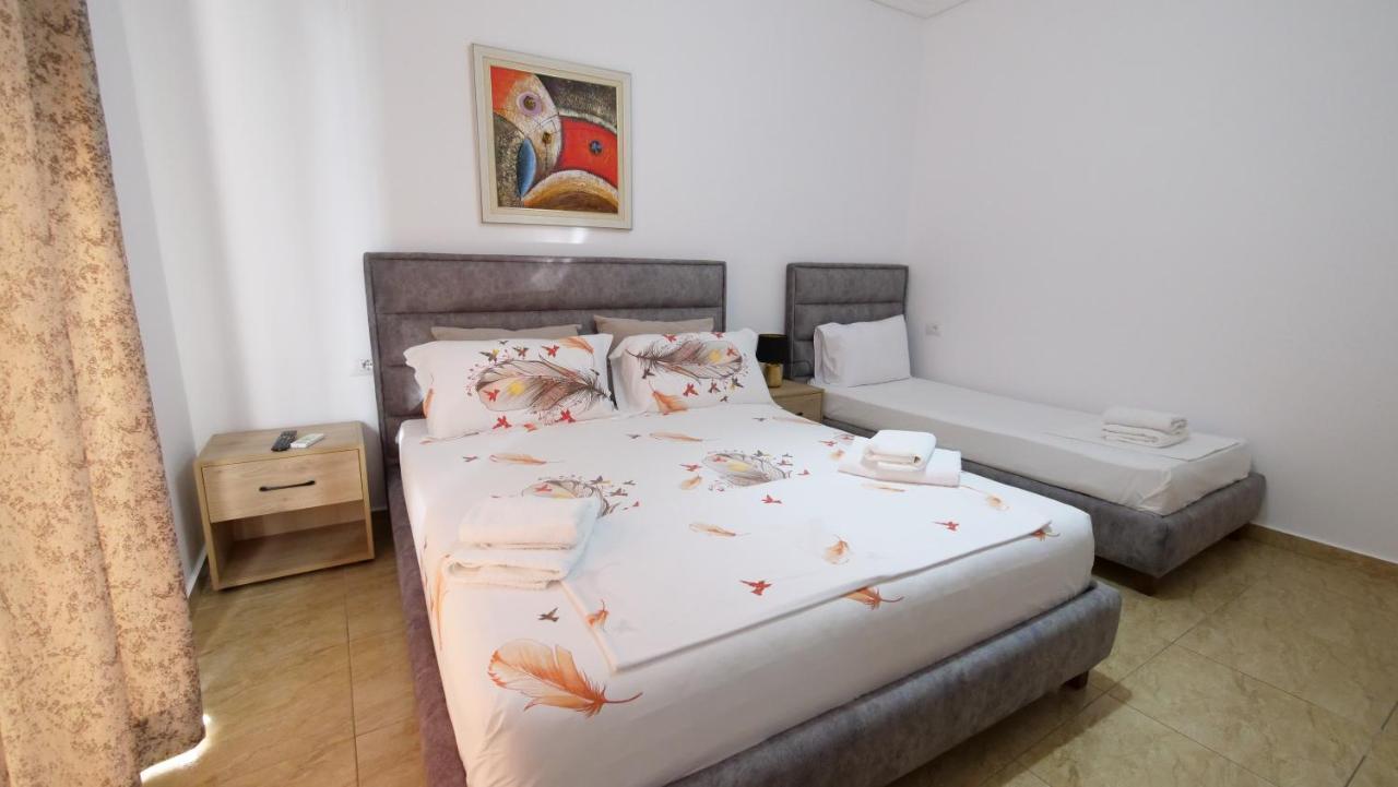 Kiri S.Apartaments Sarandë Exterior foto