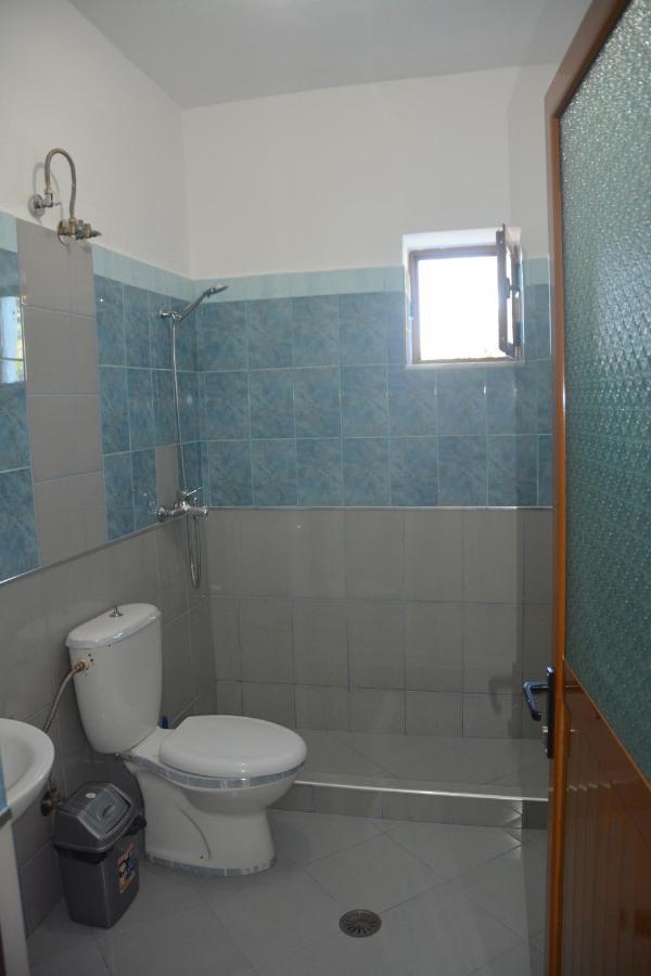 Kiri S.Apartaments Sarandë Exterior foto