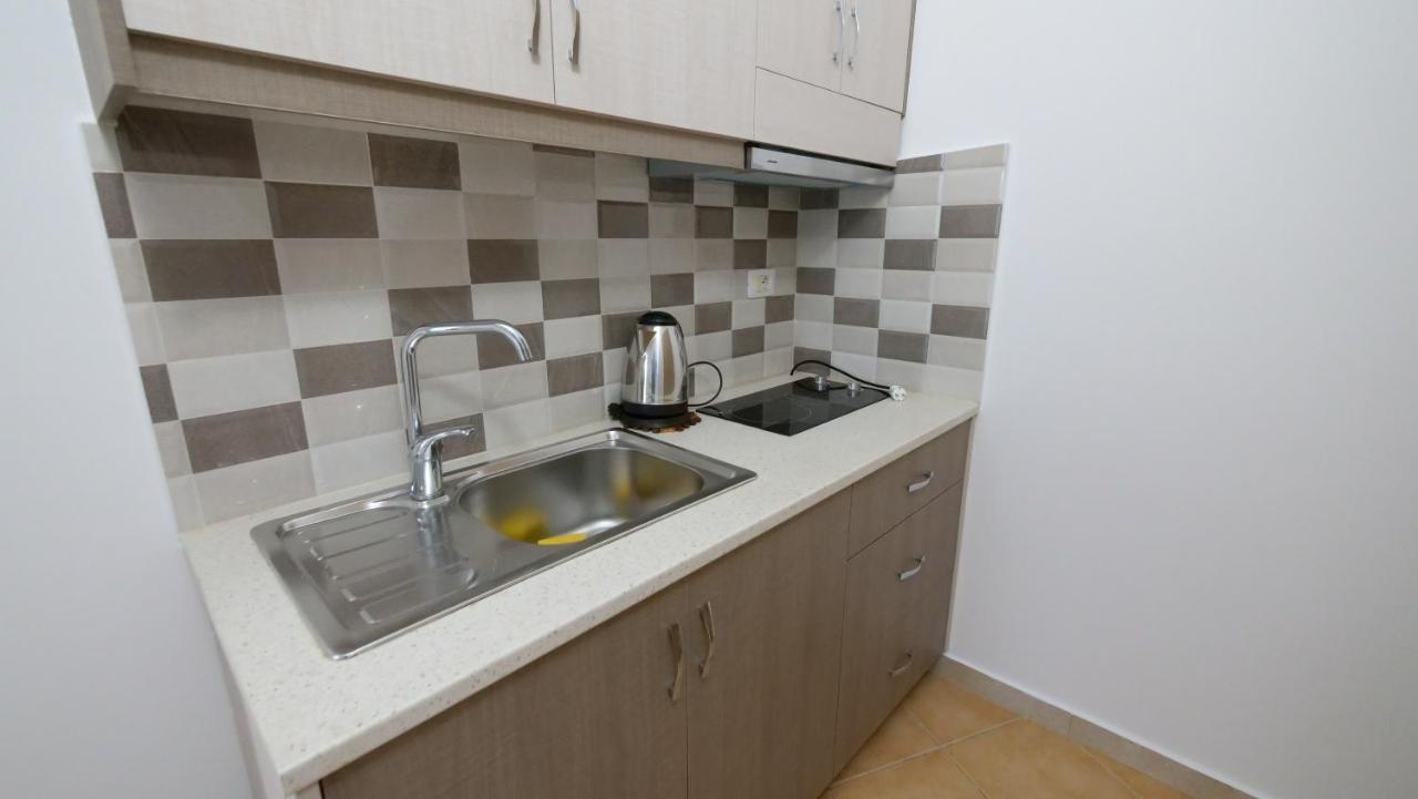 Kiri S.Apartaments Sarandë Exterior foto